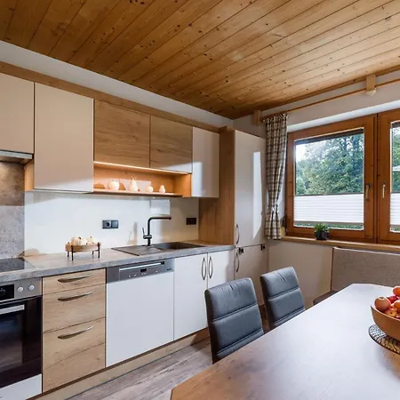 Holiday home Knabl Schlitters